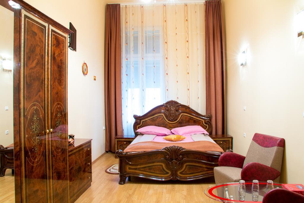 Garsoniera Alegna Apartment ซีบิว ภายนอก รูปภาพ