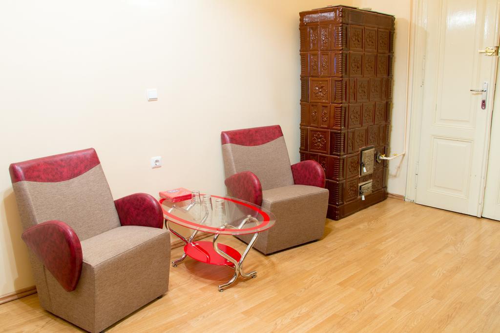 Garsoniera Alegna Apartment ซีบิว ภายนอก รูปภาพ